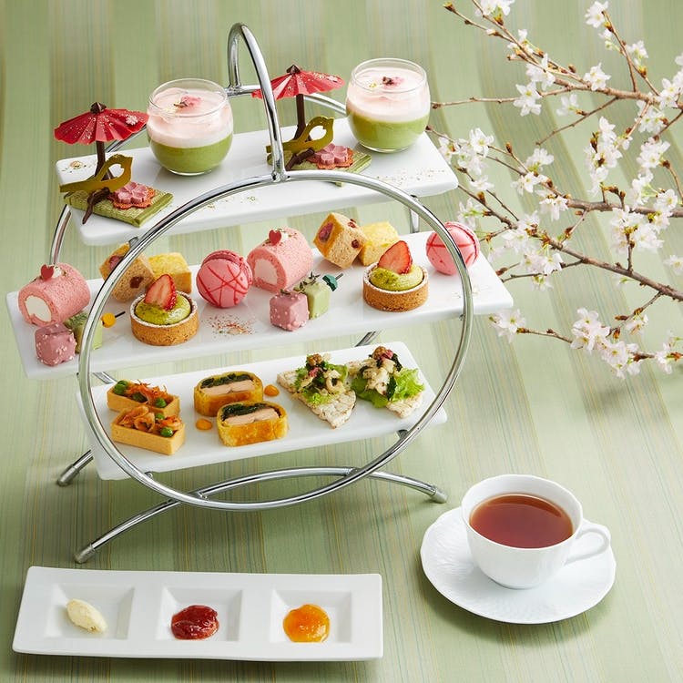 ロイヤルパークホテル お花見アフタヌーンティー の予約 割引情報