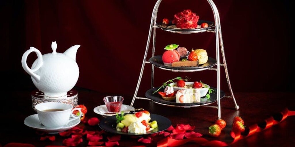 ウェスティンホテル大阪「Afternoon Tea Set ～Strawberry Rose and Chocolate～