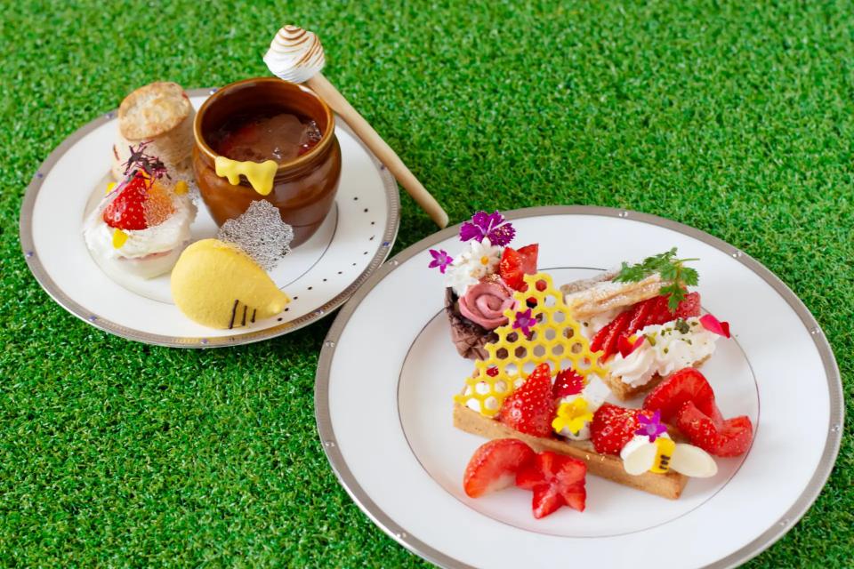 Honey Strawberry Afternoon Tea スイーツ