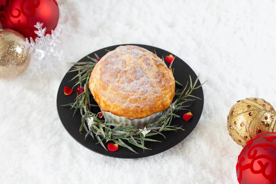 ウェスティンホテル大阪 White Christmas Afternoon Tea　雪の世界で楽しむクリスマスパーティー ホワイトクラムチャウダー