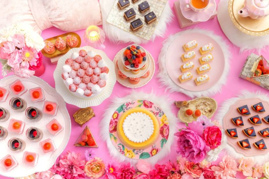 スーパースイーツビュッフェ2026 ～ホテルでいちご狩り～