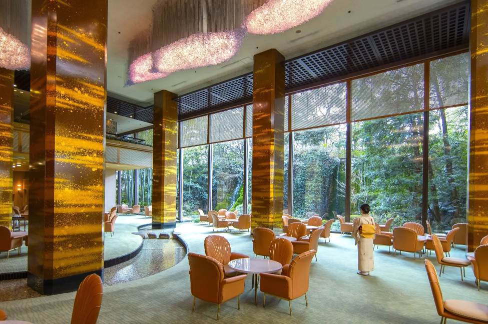 リーガロイヤルホテル大阪,いちごvsチョコレートアフタヌーンティー