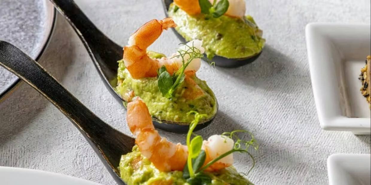 ストリングスホテル東京,ストロベリー ヴィヴァーチェ