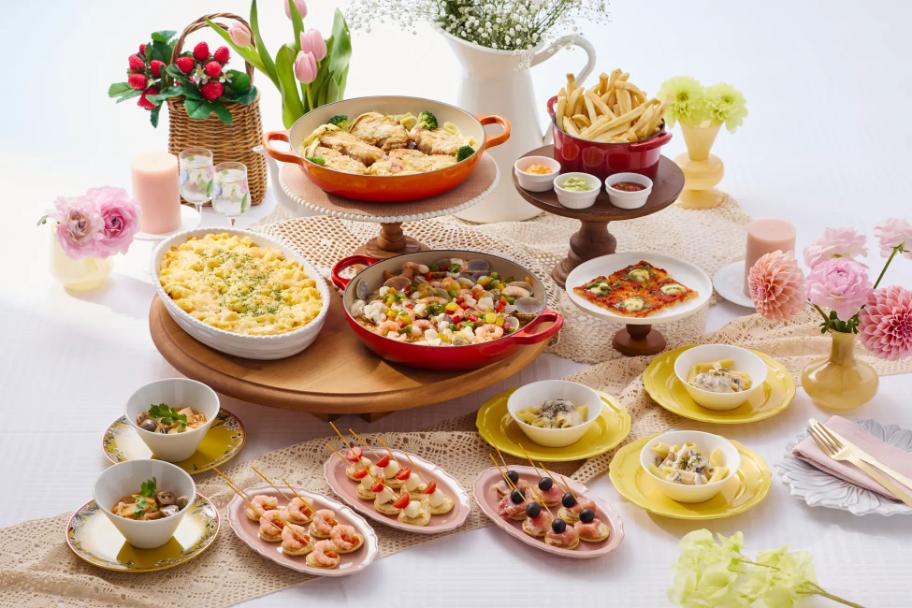 京王プラザホテル,五感で楽しむいちごのガーデンパーティ×ストロベリースイーツブッフェ