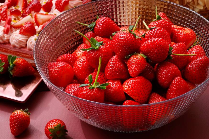 ホテル インターコンチネンタル 東京ベイ,ストロベリーホリック スイーツブッフェ　第一弾