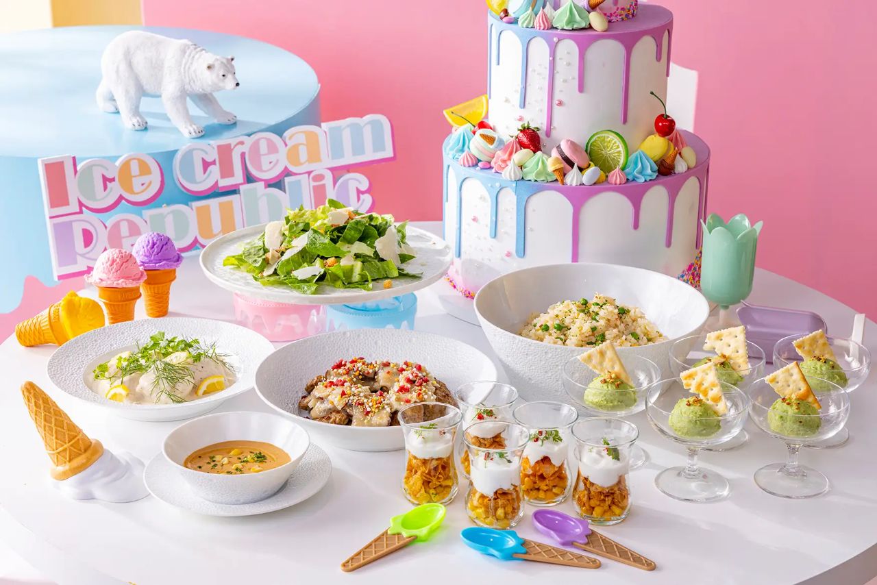 スイーツビュッフェ 東京,夏限定スイーツ,アイスクリームビュッフェ,映えスイーツ,パステルスイーツ,新宿ホテルビュッフェ,ヒルトン東京スイーツ,スモールポーションビュッフェ,子連れOKスイーツビュッフェ,女子会 ビュッフェ,食事メニュー