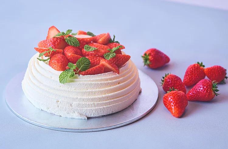 ヒルトン京都,スイーツビュッフェ　ストロベリーにメロメロ ～Strawberry Addict～